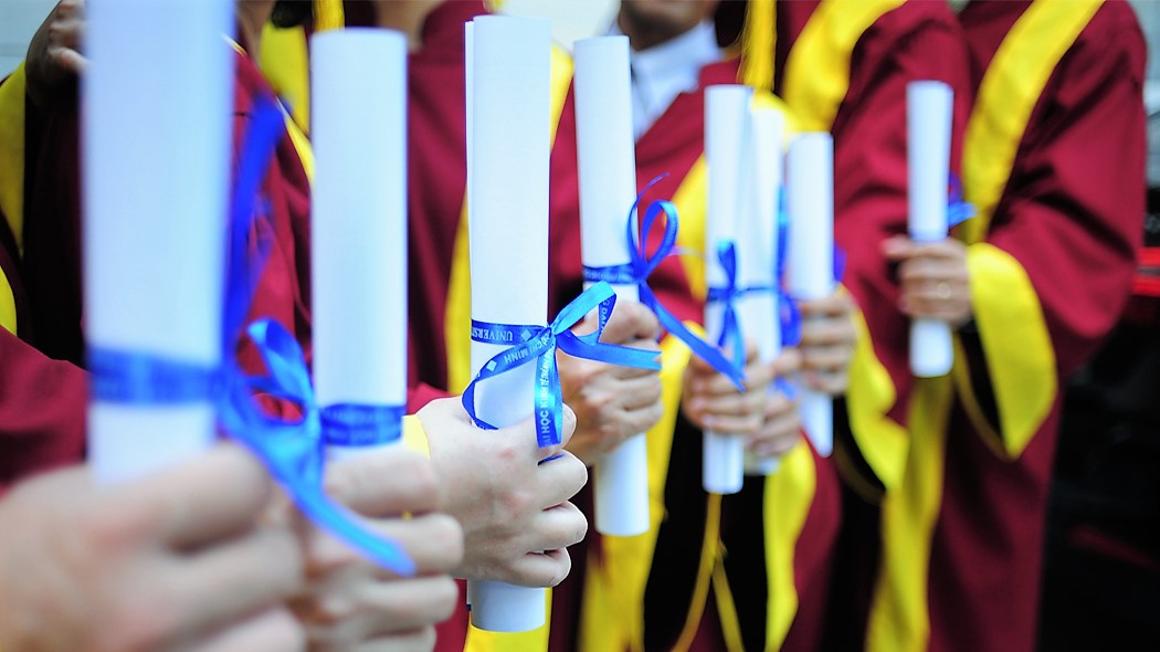 20161128024425-tien-si