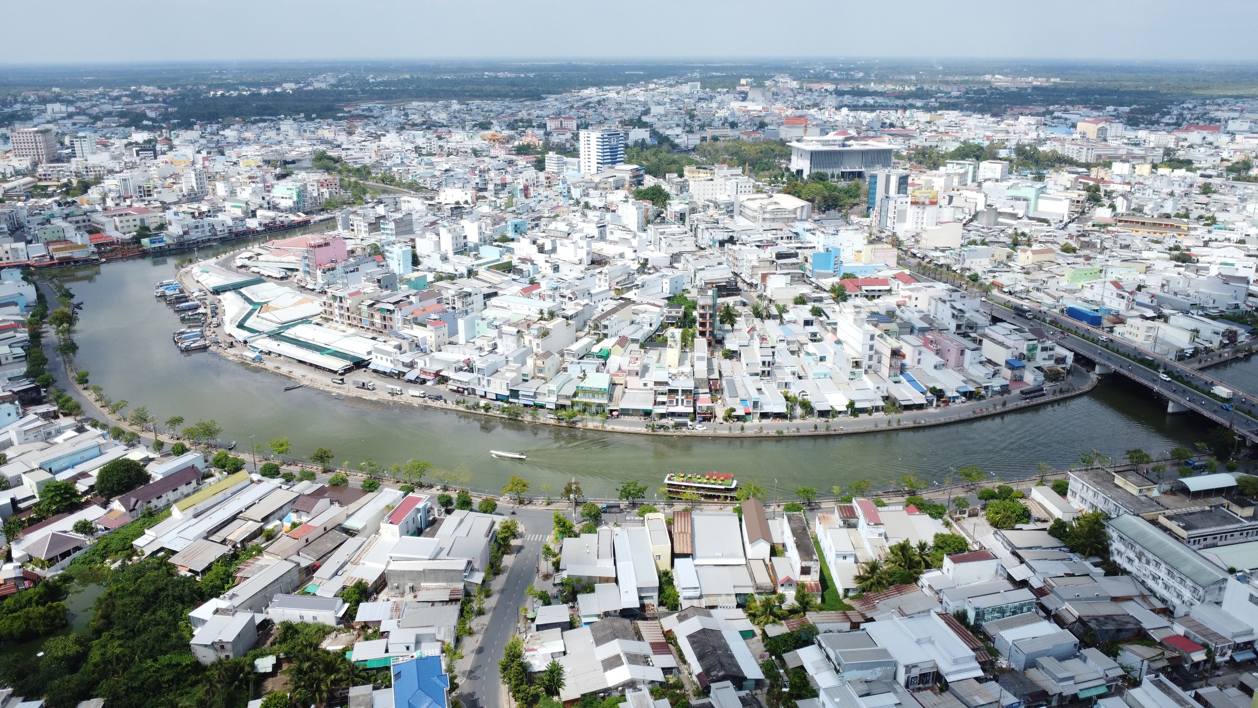 c%C3%A0%20mau%20b%E1%BA%A1c%20li%C3%AAu